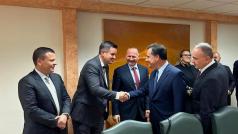 България и Гърция ще работят за създаване на общи центрове