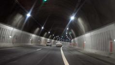 Агенция Пътна инфраструктура ще ремонтира основно тунелите Топли дол и