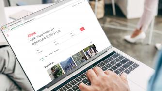 Еврокомисията предлага „мека“ регулация на Airbnb