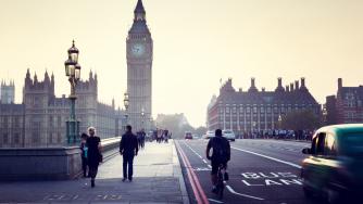 Великобритания влиза в ера на строги икономии