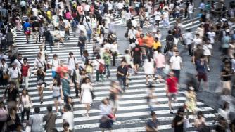 Осеммилиардният човек е факт: Населението расте и това вещае проблеми