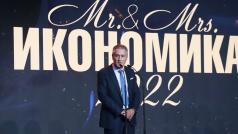 За мен е част д ви приветствам тази вечер радвам