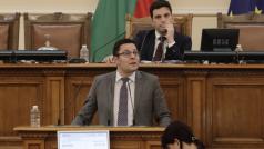 Служебният министър на иновациите и растежа Александър Пулев днес официално