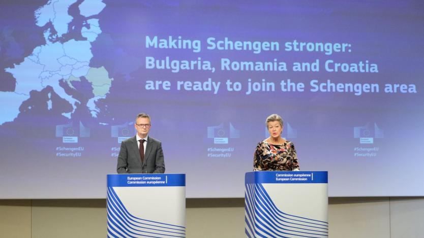 ЕС раздели Хърватия от България и Румъния за Шенген