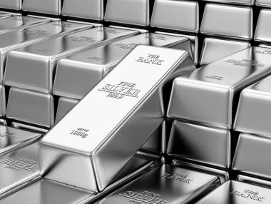 На пазара на сребро има невиждан от десетилетия дефицит