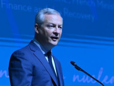 Франция ще подкрепи сметките за ток на фирмите с 8.4 млрд. евро