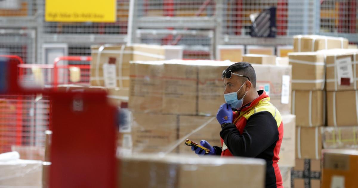 Икономика на България Бюджет и финансиНСИ коригира надолу данните за