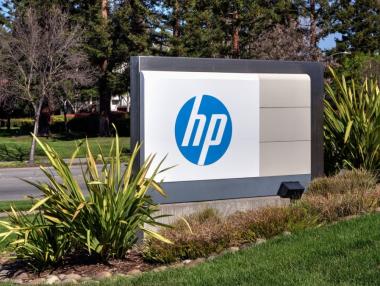 HP съкращава 12% от служителите си