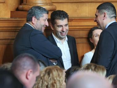 Вечерни новини: Кабинет на малцинството; Ново „швейцарско правило“ и забрана на инхауса