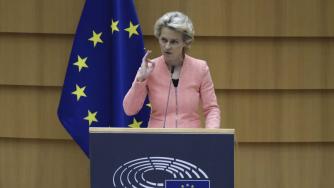 ЕС подготвя девети пакет от санкции срещу Русия