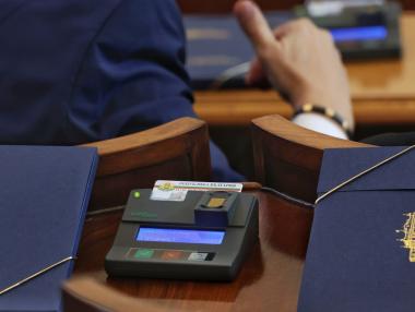 Договорът за новите F-16 вече е в парламента