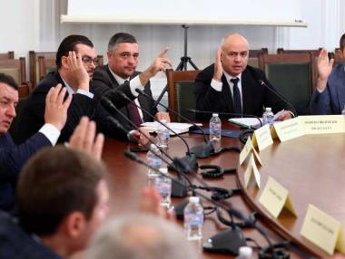 И Транспортна комисия одобри ограничаването на инхауса