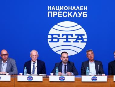 „Подозрително щедро“: Работодателите критикуват цените за енергопроизводителите