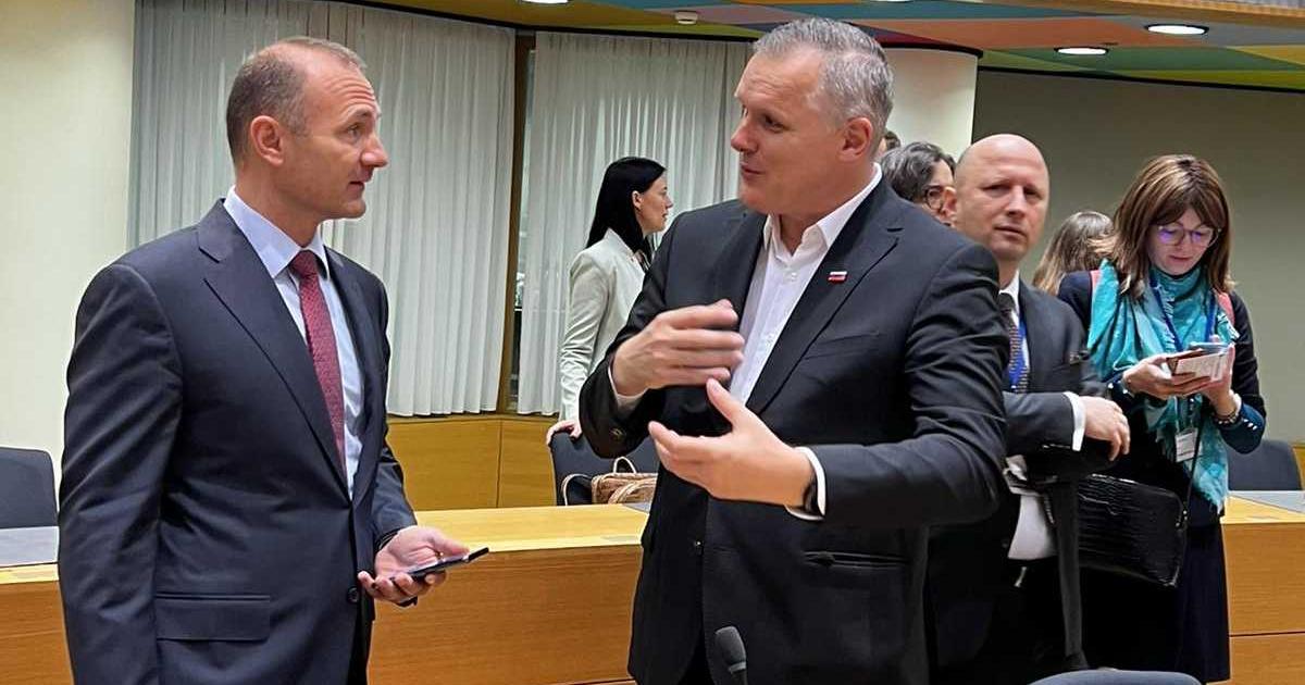 България ще поддържа позицията за въвеждане на динамичен нефиксиран таван