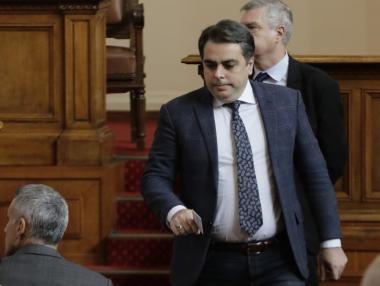 Парламентът одобри покупката на още 8 американски изтребителя