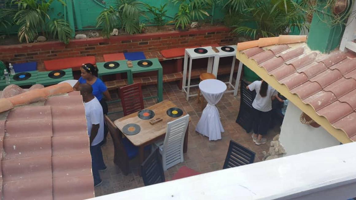 Галерия :: Снимка 1 :: Първият български ресторант в Стара Хавана: Традиция с нов прочит}