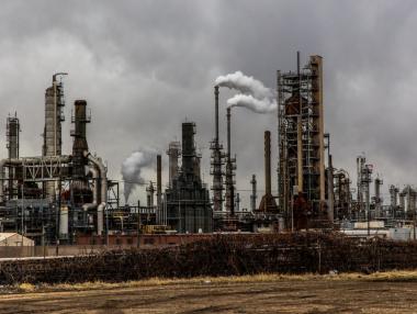 Доколко индустриите в ЕС зависят от електричеството и природния газ?