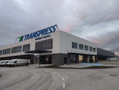 „Транспрес“ откри логистичен център „без аналог“ за 16 млн. лв. в България
