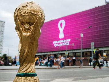 Феновете в Катар получиха нов финансов удар – от валутата