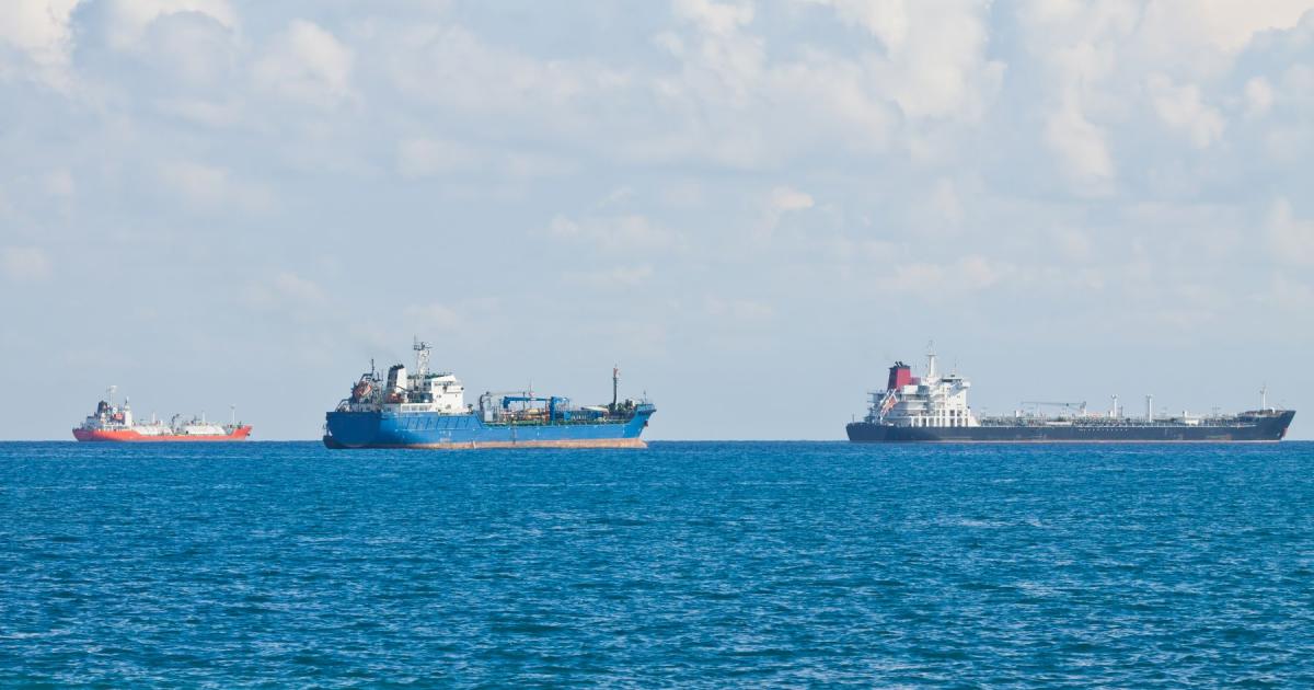 Задръстване от петролни танкери се създаде в турски води, след