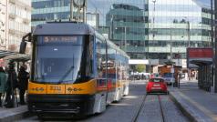 Столична община възстановява движението на трамвай №5 от четвъртък и
