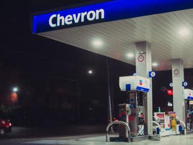 Exxon и Chevron планират десетки милиарди инвестиции в енергийни проекти
