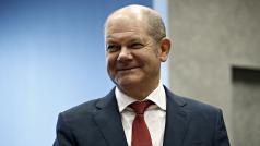 Олаф Шолц със сигурност е приел мантията на Ангела Меркел