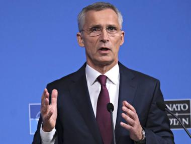 Столтенберг предупреди, че войната в Украйна може да излезе от контрол
