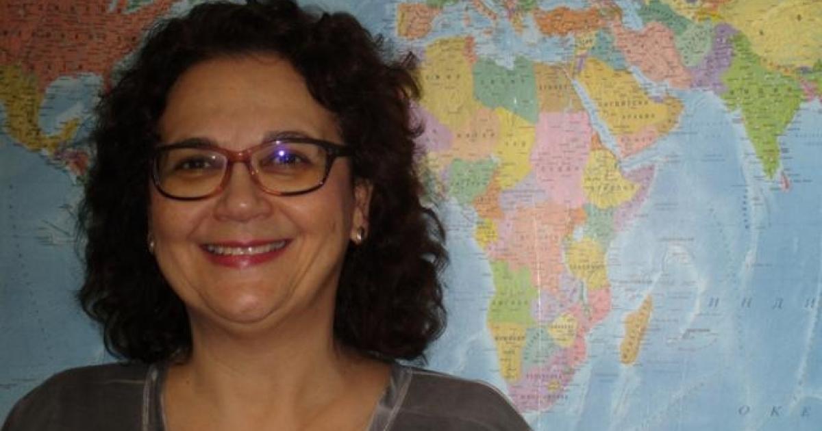 Събина Събева е родена на 8 август 1958 г. в