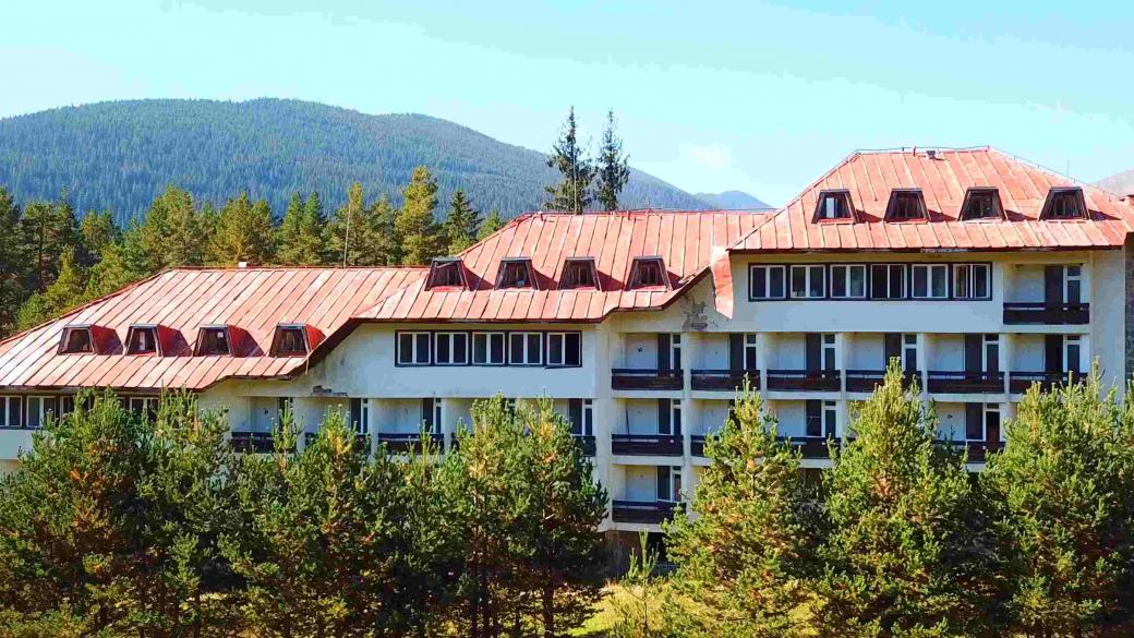 https://www.economic.bg/bg/a/view/germanec-e-napyt-da-prevyrne-star-hotel-v-semkovo-v-koliving-zona-za-pregled