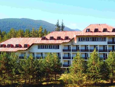 Германец превръща стар хотел в Семково в коливинг зона