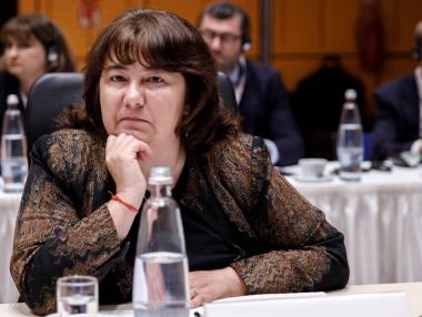 Правителството предлага изтеглянето на България от двете съветски банки