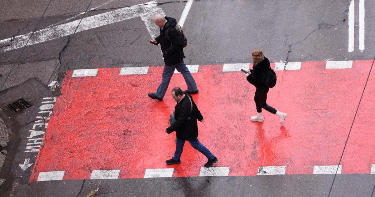 Борбата с високите цени трябва да е водещ приоритет на