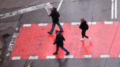 Борбата с високите цени трябва да е водещ приоритет на