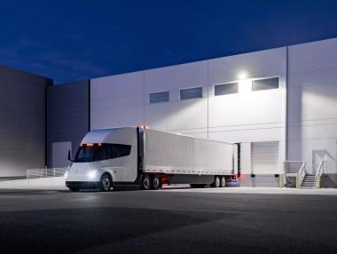 PepsiCo започва да използва електрическите камиони на Tesla