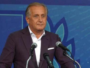 КЗК се засили да проверява сделката на Спас Русев за „Булсатком“