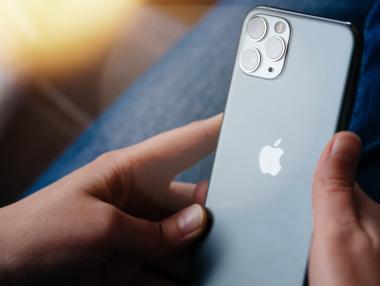 Бизнесът на Apple е под все по-голяма заплаха от COVID вълната в Китай