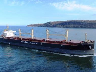 Екипажът на кораба „Рожен“ първи ще посрещне новата 2023 г.