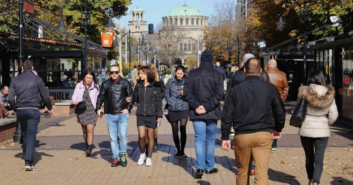 Едва 9% от българите са положително настроените за икономиката на