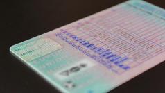 Да отпадне задължението за смяна на шофьорската книжка при промяна