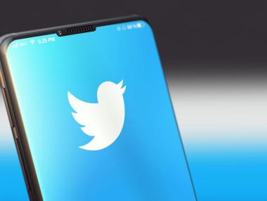 „Един от най-значимите течове“: Хакери удариха Twitter