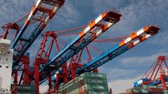 Икономически растеж близо до нула 0 9 и средногодишна инфлация над