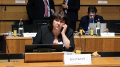 Държаната компания Информационно обслужване АД вече се е заела със