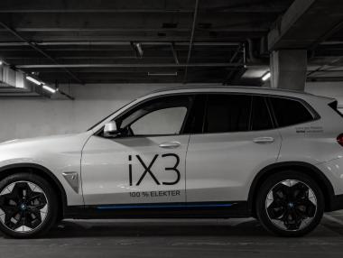 BMW увеличи със 100% продажбите на електромобили