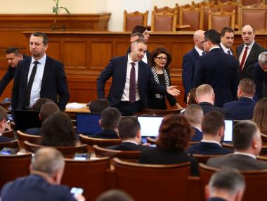 Депутатите гласуваха ТЕЦ-ове да работят без ограничения