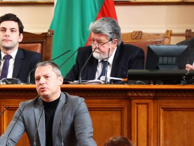 Помощта за горивата вече ще е за транспорт и само за уязвимите