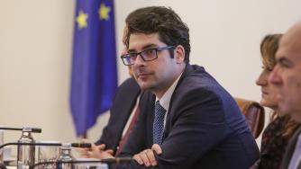 „Няма да е лесно“: Правителството започва преговори с ЕК за въглищата