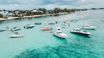 Nexo съди паричния регулатор на Каймановите острови