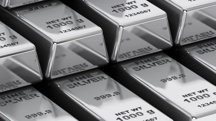 Среброто има потенциал да достигне $30 тази година