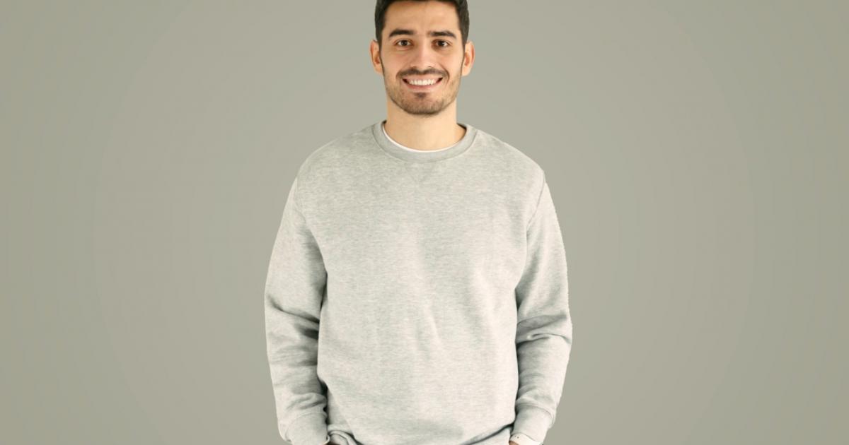 Удобен, но и лесен за стилизиране, подходящ и за ежедневен,